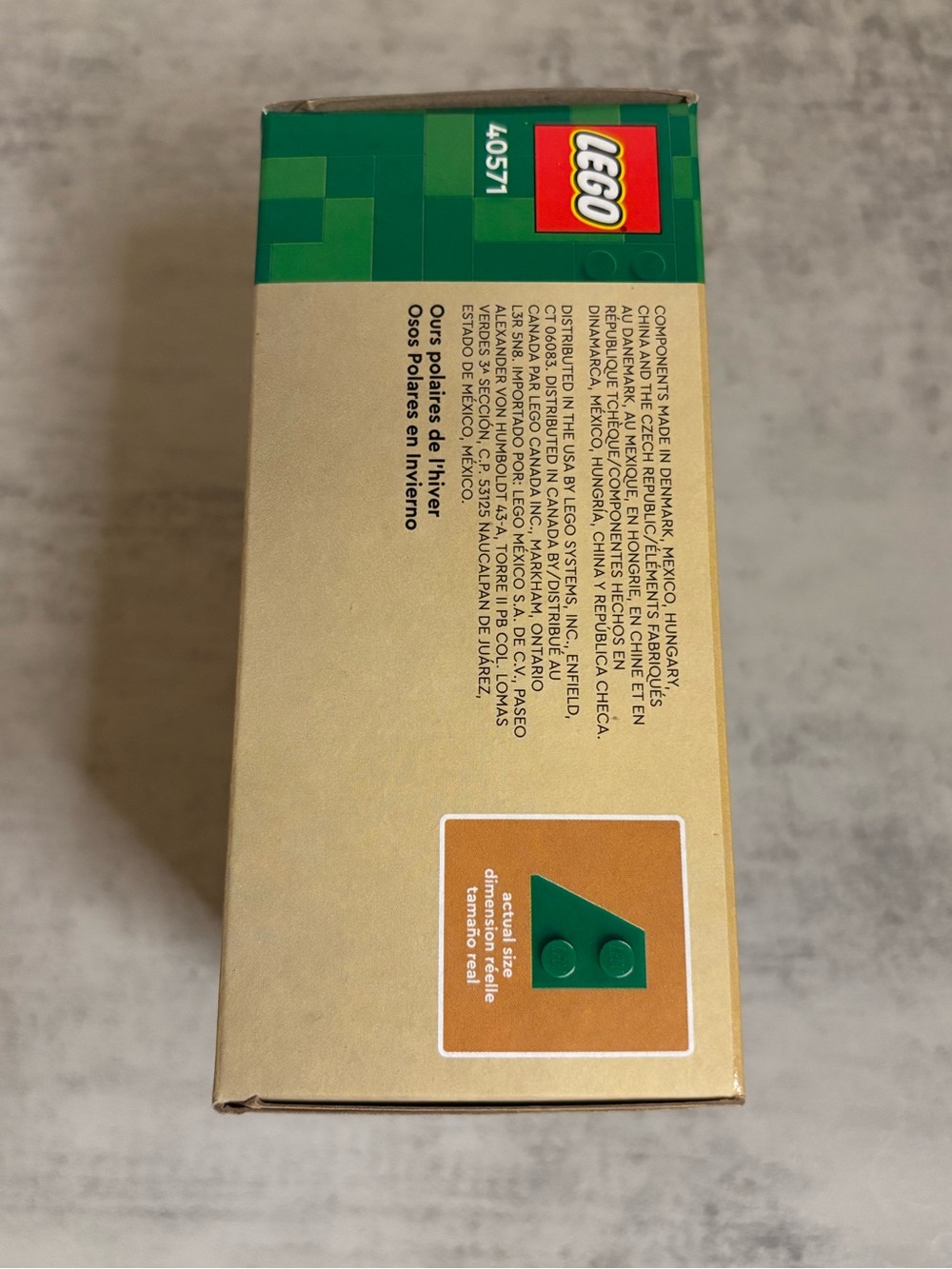 Lego Wintertime Polar Bears Set (#40571) - Picture 5 of 7
